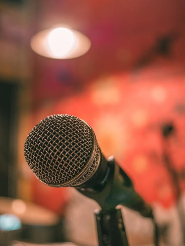 行政事業の評価、「エビデンスト・ベースト」（EBPM）に